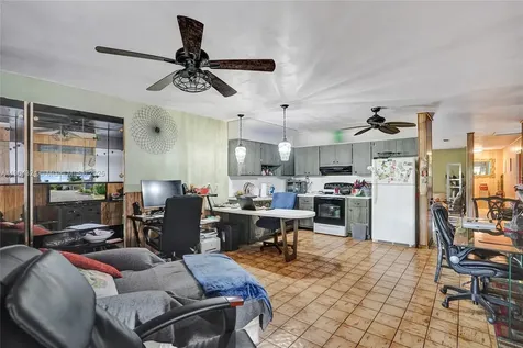 3941 NW 110th Avenue Coral Springs FL 33065