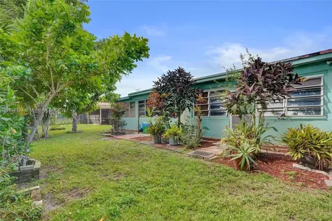 3941 NW 110th Avenue Coral Springs FL 33065