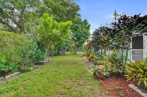 3941 NW 110th Avenue Coral Springs FL 33065