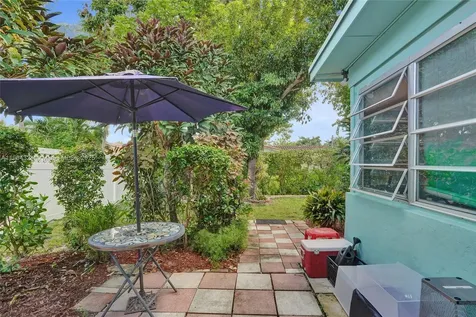 3941 NW 110th Avenue Coral Springs FL 33065