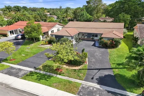 3941 NW 110th Avenue Coral Springs FL 33065
