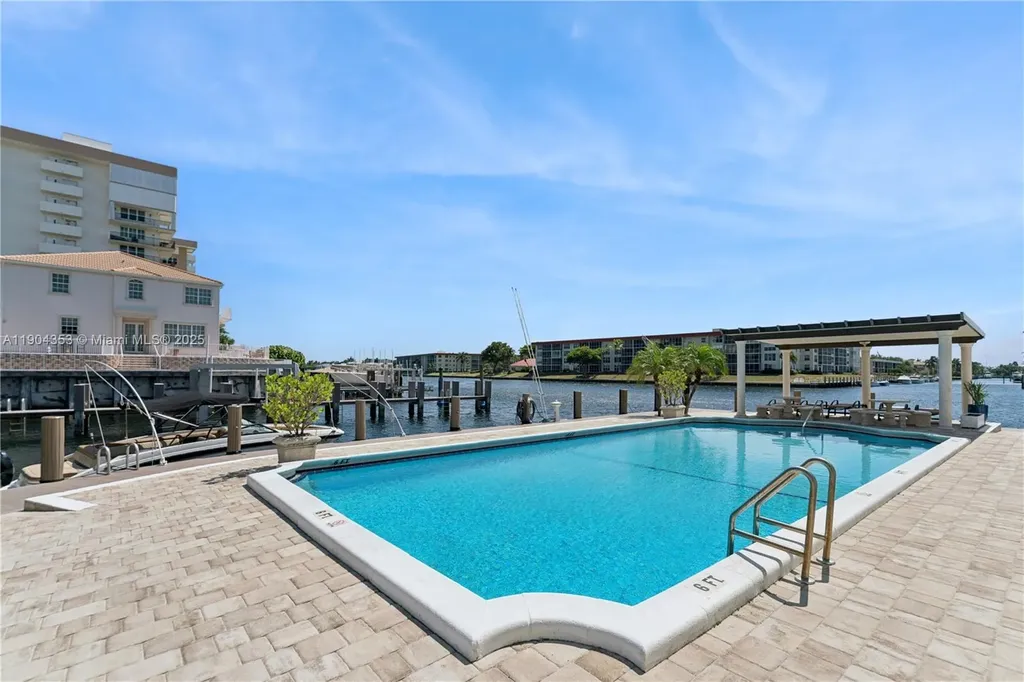 1160 Hillsboro Mile Hillsboro Beach FL 33062