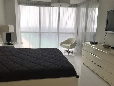 18201 Collins Avenue Sunny Isles Beach FL 33160