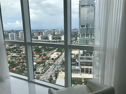 18201 Collins Avenue Sunny Isles Beach FL 33160