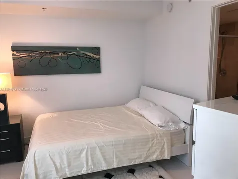 18201 Collins Avenue Sunny Isles Beach FL 33160