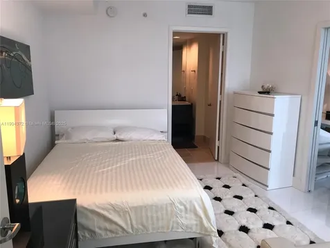 18201 Collins Avenue Sunny Isles Beach FL 33160