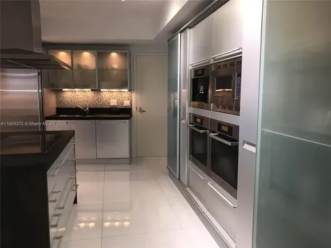 18201 Collins Avenue Sunny Isles Beach FL 33160