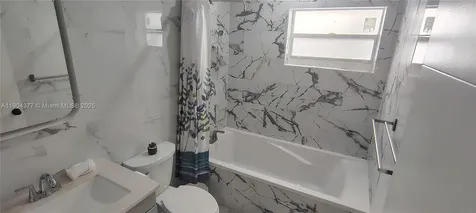 420 NE 90th Street El Portal FL 33138