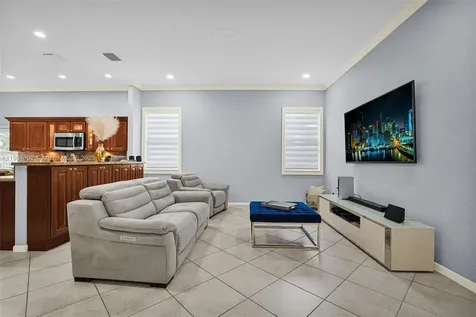4936 NW 52nd Avenue Coconut Creek FL 33073