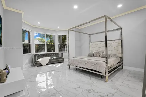 4936 NW 52nd Avenue Coconut Creek FL 33073