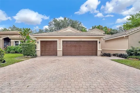 4936 NW 52nd Avenue Coconut Creek FL 33073