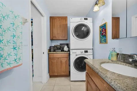 4936 NW 52nd Avenue Coconut Creek FL 33073