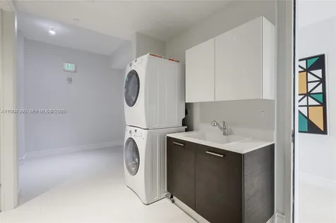 3300 NE 188th Street Aventura FL 33180