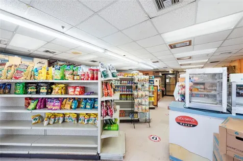 2555 Collins Avenue Miami Beach FL 33140
