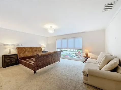 254 Sea View Drive Key Biscayne FL 33149