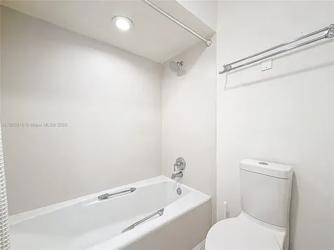 254 Sea View Drive Key Biscayne FL 33149