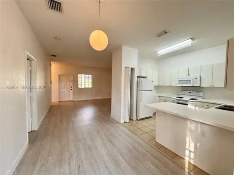 2590 NE 3rd Drive Homestead FL 33033