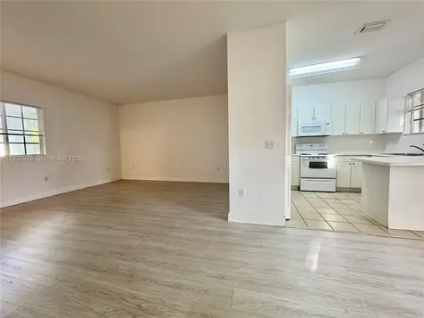 2590 NE 3rd Drive Homestead FL 33033