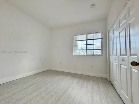 2590 NE 3rd Drive Homestead FL 33033