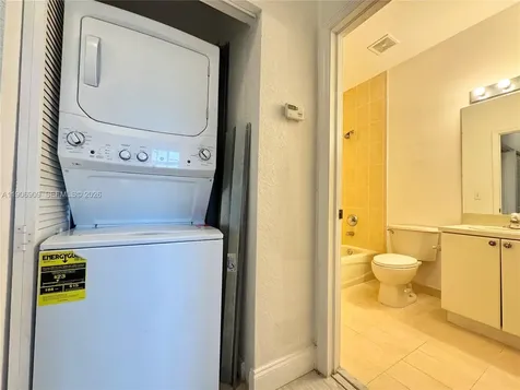 2590 NE 3rd Drive Homestead FL 33033