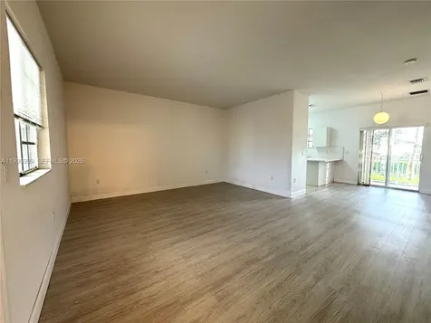 2590 NE 3rd Drive Homestead FL 33033