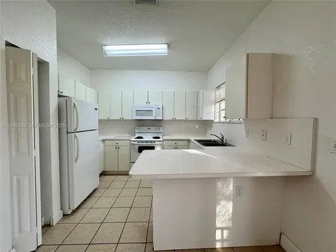 2590 NE 3rd Drive Homestead FL 33033