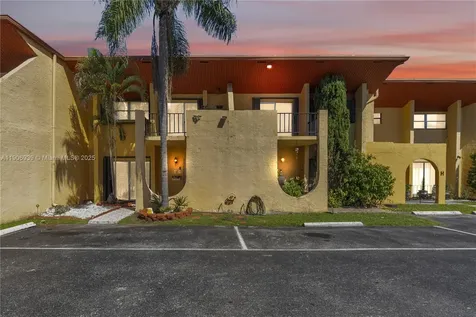 13715 SW 84th Street Miami FL 33183