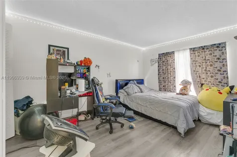 13715 SW 84th Street Miami FL 33183