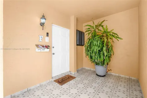13715 SW 84th Street Miami FL 33183