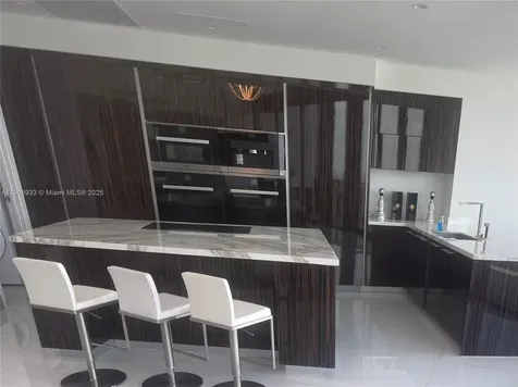 18555 Collins Avenue Sunny Isles Beach FL 33160