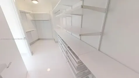 18555 Collins Avenue Sunny Isles Beach FL 33160