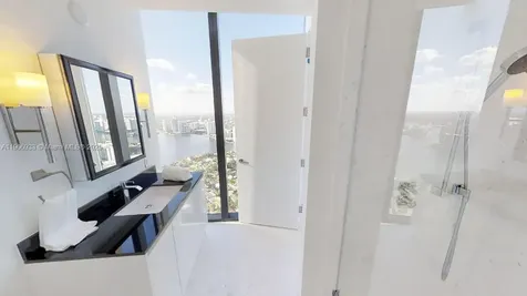 18555 Collins Avenue Sunny Isles Beach FL 33160