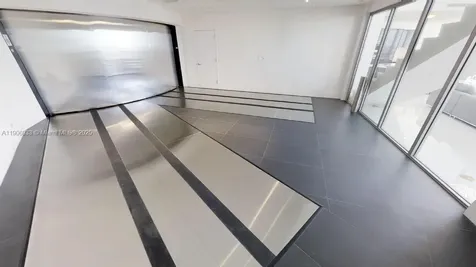 18555 Collins Avenue Sunny Isles Beach FL 33160