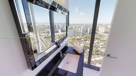 18555 Collins Avenue Sunny Isles Beach FL 33160