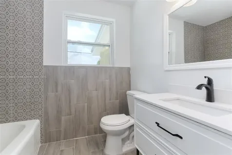 436 Gull Court North Palm Beach FL 33408