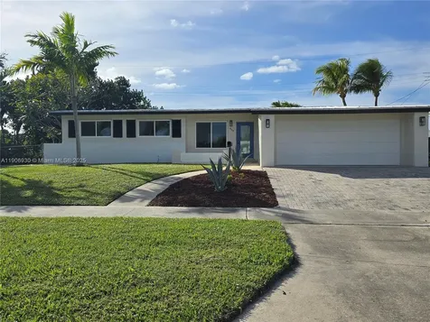 436 Gull Court North Palm Beach FL 33408