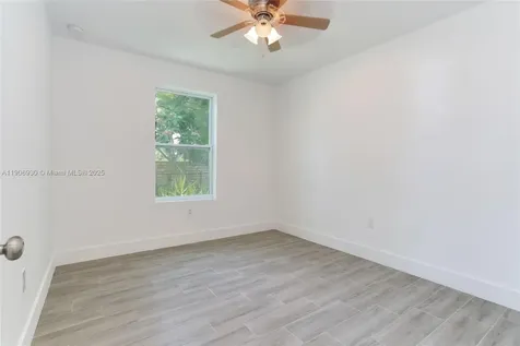 436 Gull Court North Palm Beach FL 33408