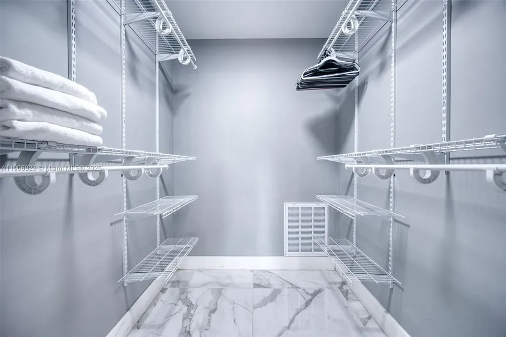 1030 SW 14th Terrace Fort Lauderdale FL 33312