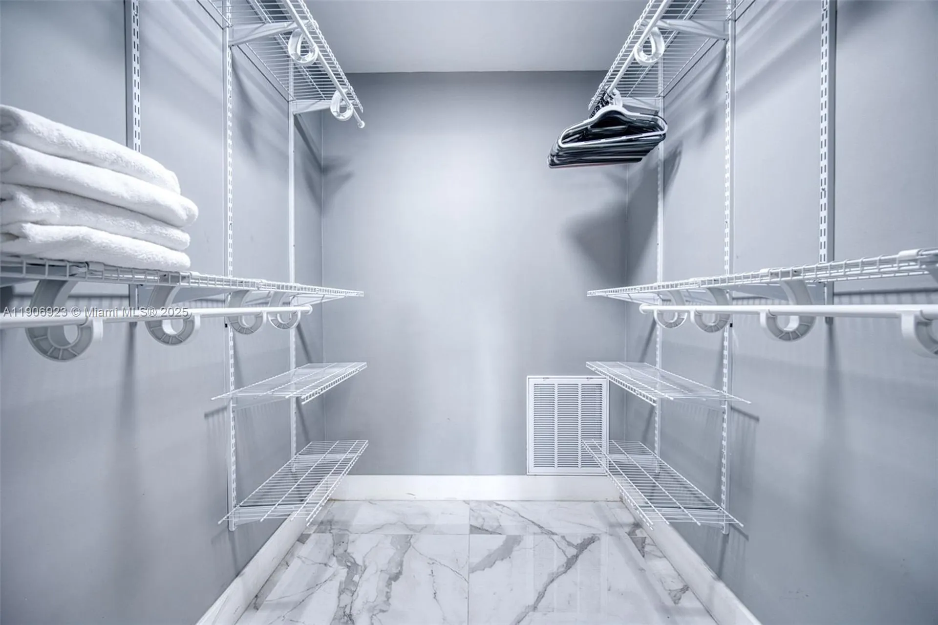 1030 SW 14th Terrace Fort Lauderdale FL 33312