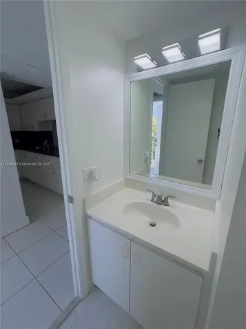 443 NE 195th Street Miami FL 33179