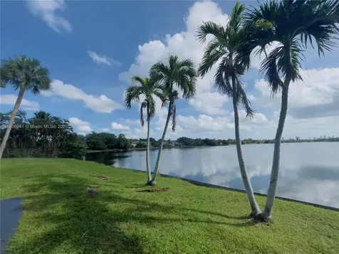 443 NE 195th Street Miami FL 33179