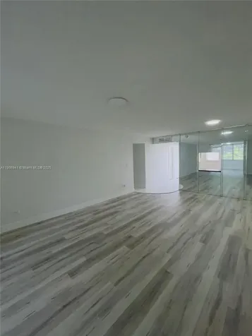 443 NE 195th Street Miami FL 33179