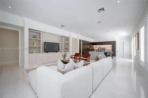 680 Destacada Avenue Coral Gables FL 33156
