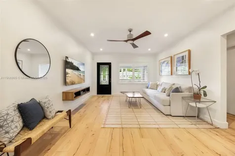 7220 SW 53rd Court Miami FL 33143
