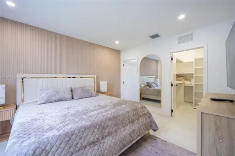 545 NW 47th Street Miami FL 33127