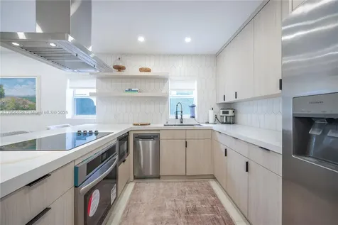545 NW 47th Street Miami FL 33127
