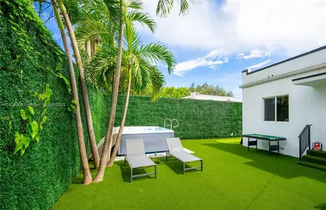 545 NW 47th Street Miami FL 33127