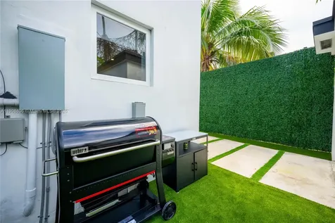 545 NW 47th Street Miami FL 33127