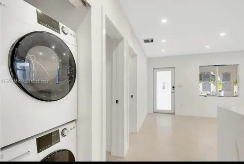 545 NW 47th Street Miami FL 33127