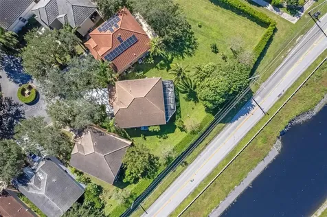 6865 NW 81st Court Parkland FL 33067